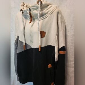 XXL Wanakome Roxy Half- Zip